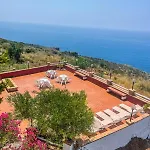 فندق مبيت وإفطار Il Faro Bad And Breakfast سان نيكولا أرسيلا
