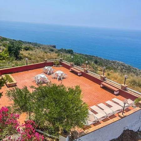 Bed and breakfast Il Faro Bad And Breakfast San Nicola Arcella