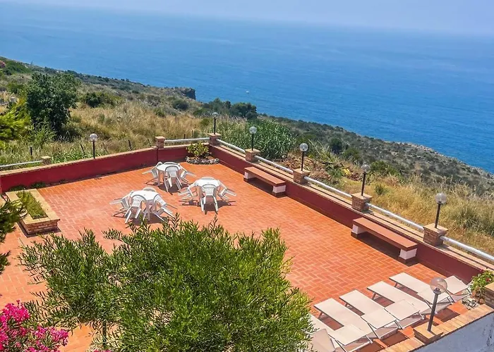 Il Faro Bad And Breakfast