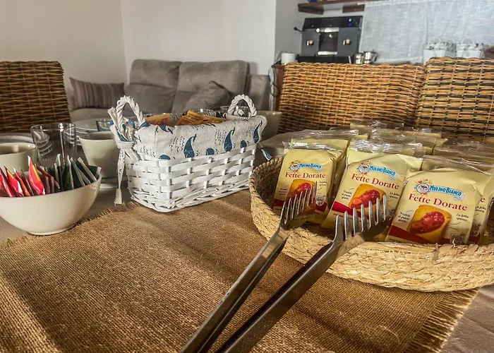 Il Faro Bad And Breakfast 住宿加早餐酒店 圣尼科拉阿尔切拉